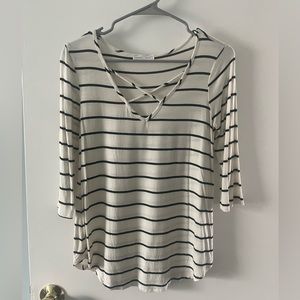 Emory Park, black and white, cross v-neck, 3/4 sleeve t-shirt